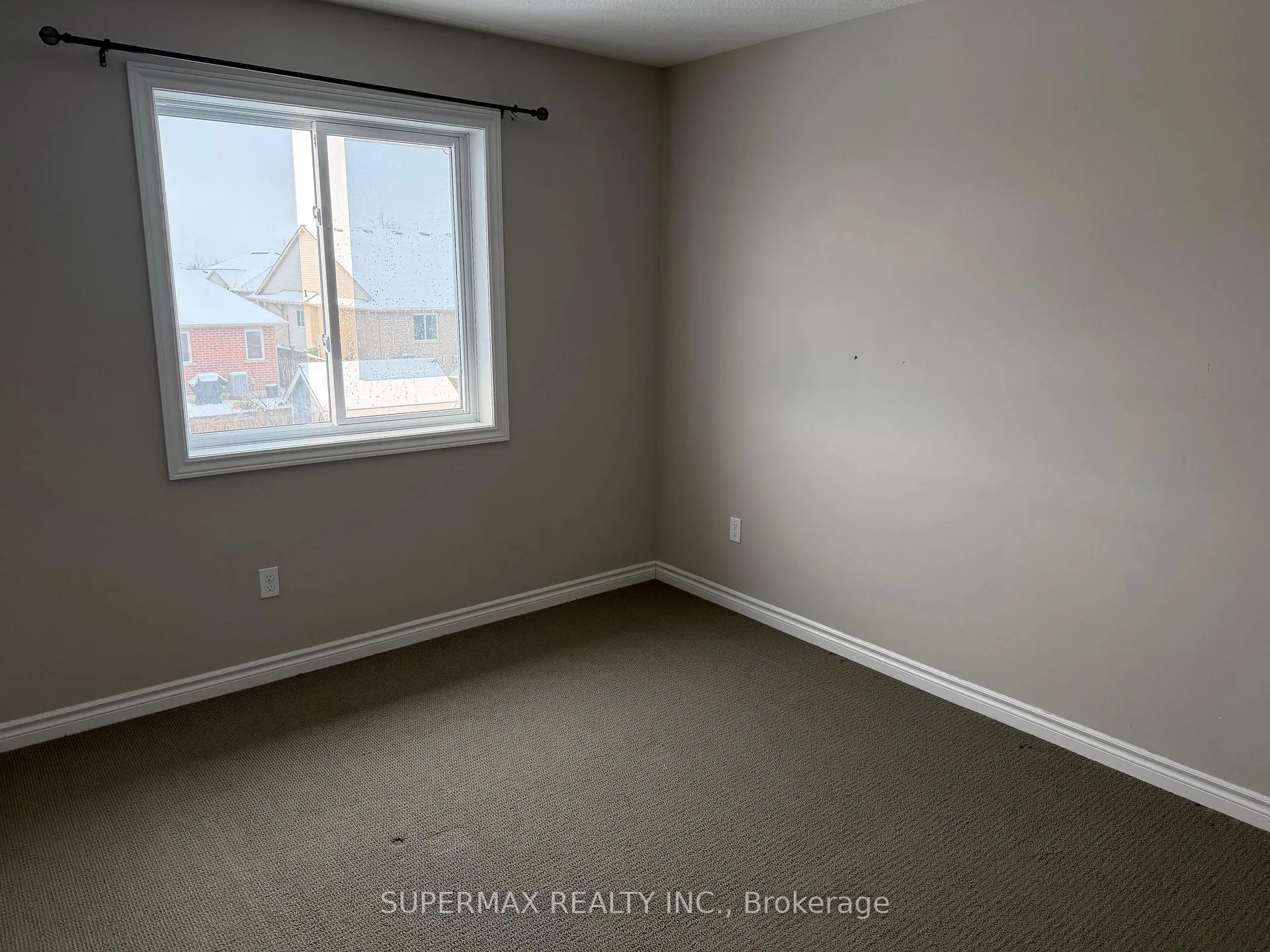 Photo 6 of 6 Martingale Terrace, St. Thomas — HOMEH