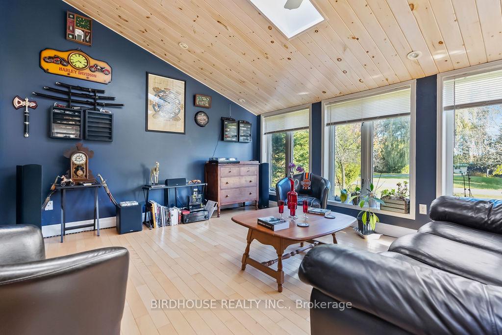 Photo 5 of 815 Kimberly Drive, Selwyn — HOMEH