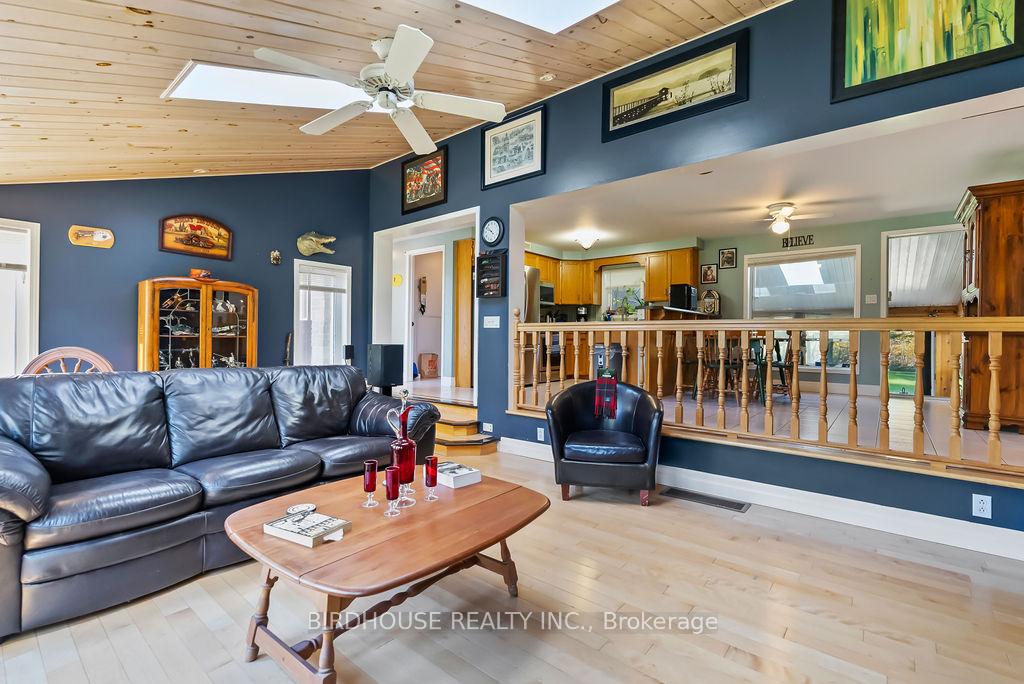 Photo 7 of 815 Kimberly Drive, Selwyn — HOMEH