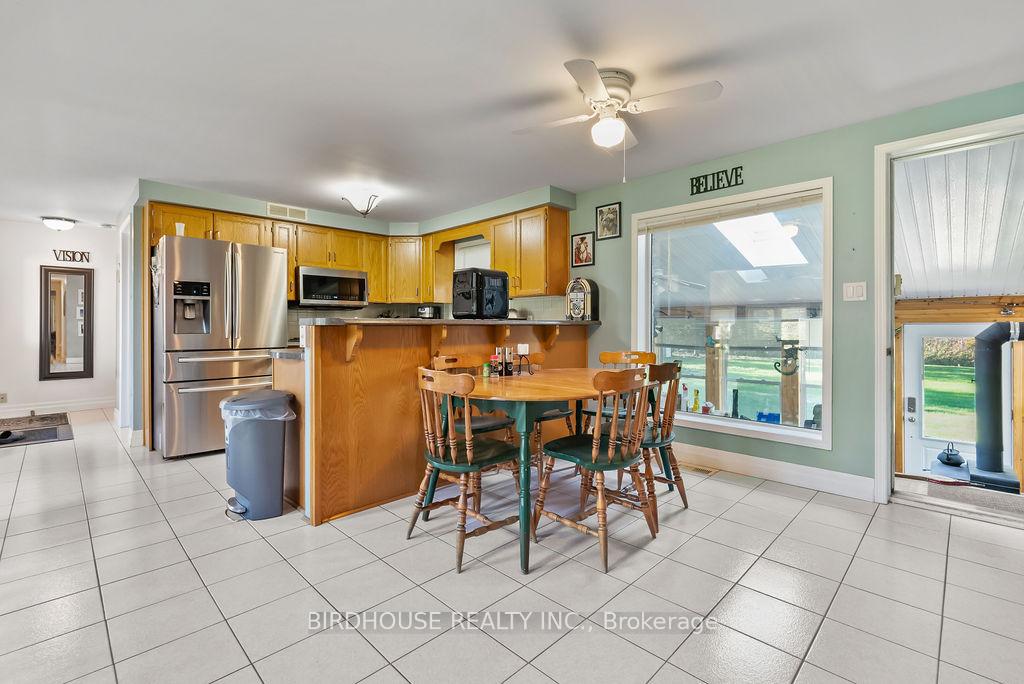 Photo 9 of 815 Kimberly Drive, Selwyn — HOMEH