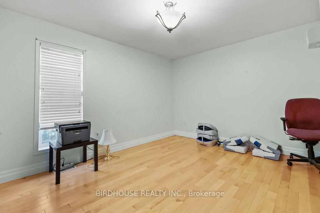 Photo 17 of 815 Kimberly Drive, Selwyn — HOMEH