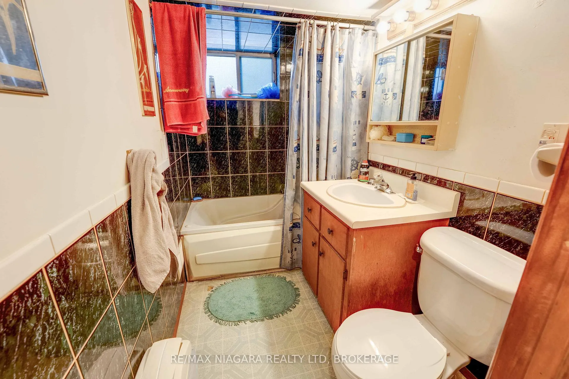 Photo 11 of 50 Haig Street, St. Catharines, Haig — HOMEH