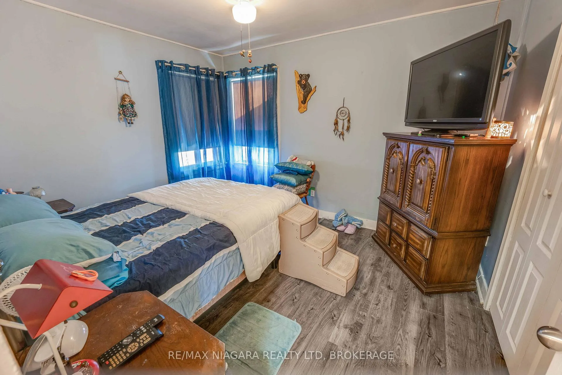 Photo 12 of 50 Haig Street, St. Catharines, Haig — HOMEH