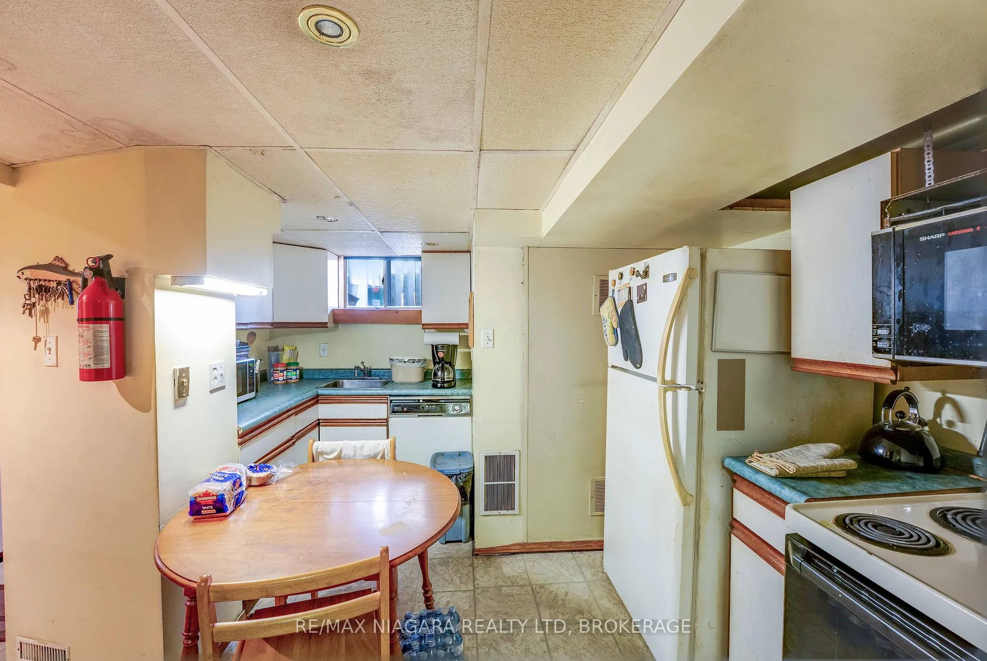 Photo 27 of 50 Haig Street, St. Catharines, Haig — HOMEH