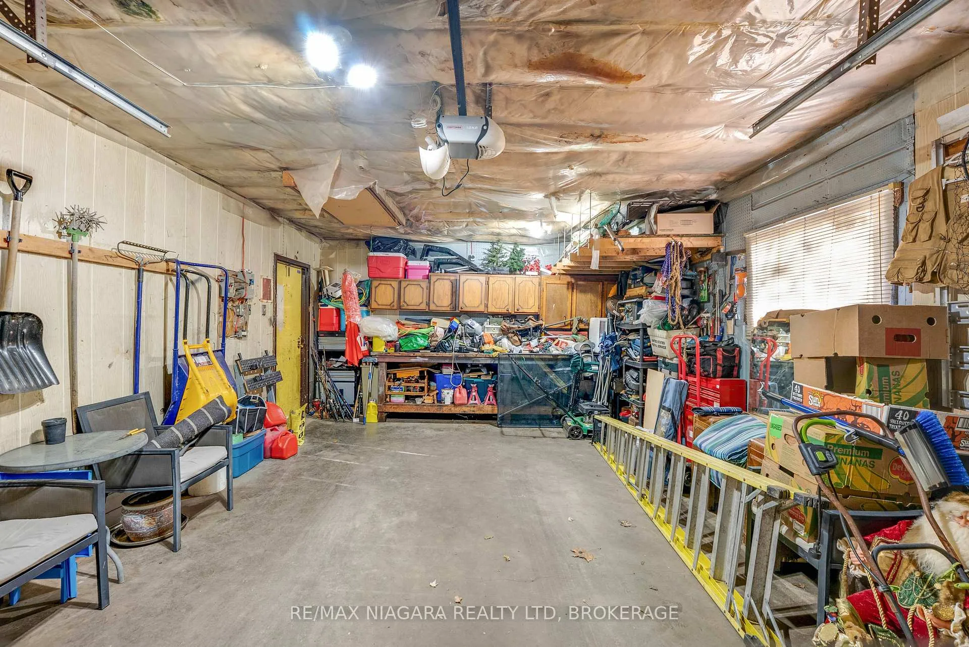 Photo 29 of 50 Haig Street, St. Catharines, Haig — HOMEH