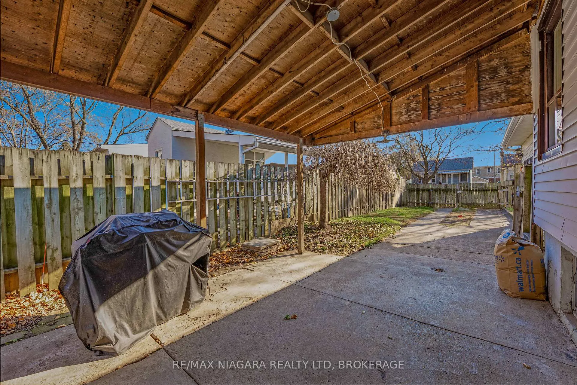 Photo 33 of 50 Haig Street, St. Catharines, Haig — HOMEH