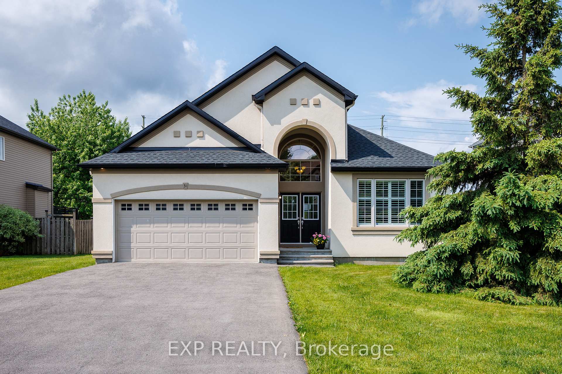 Photo 1 of 31 Gertie Street, Ottawa, Richmond — HOMEH