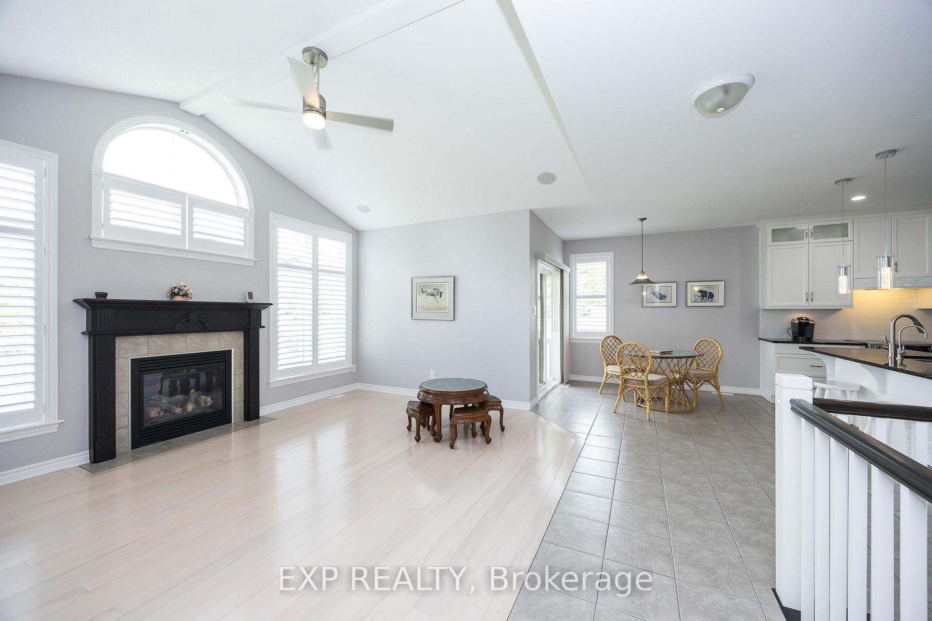 Photo 10 of 31 Gertie Street, Ottawa, Richmond — HOMEH