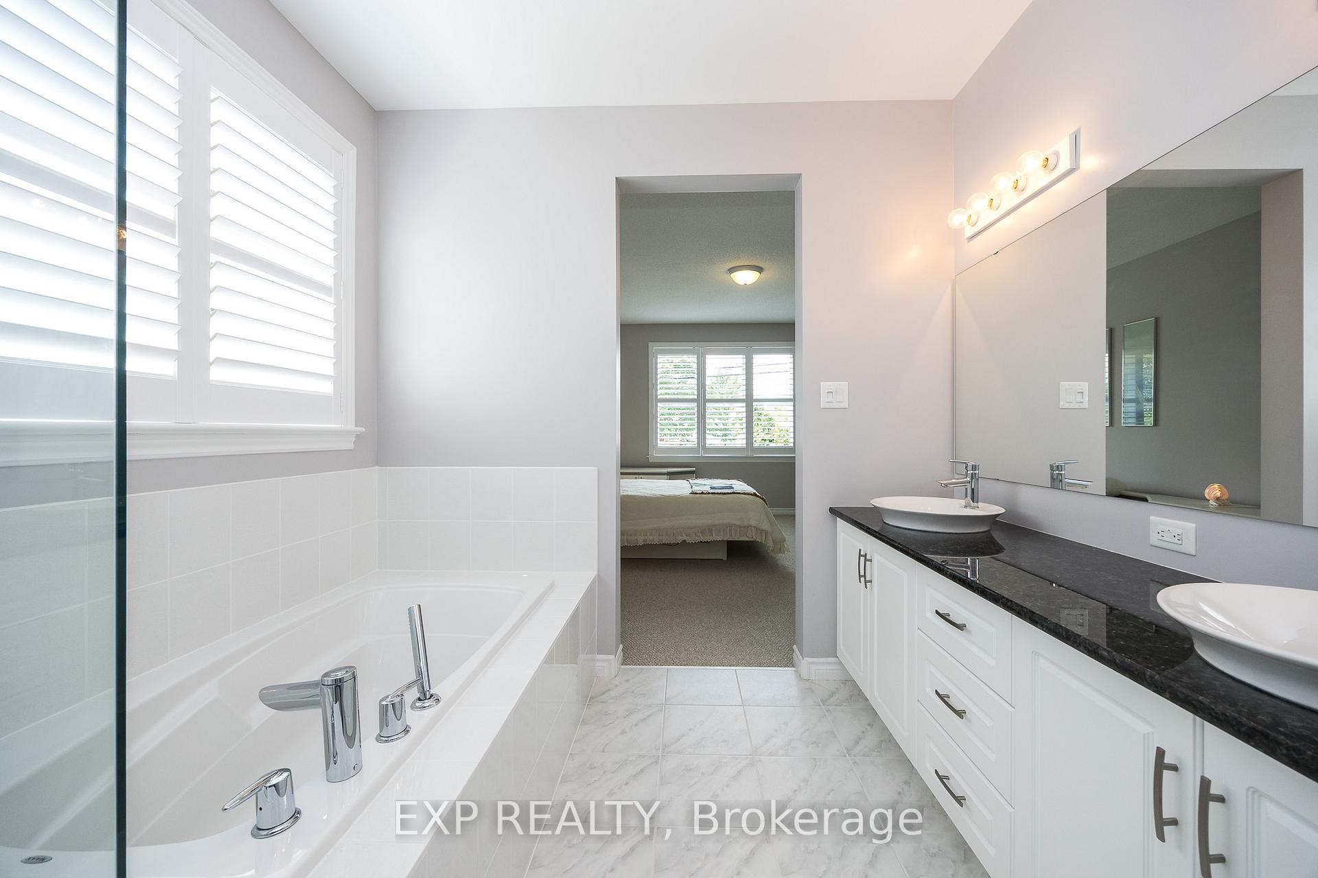 Photo 20 of 31 Gertie Street, Ottawa, Richmond — HOMEH