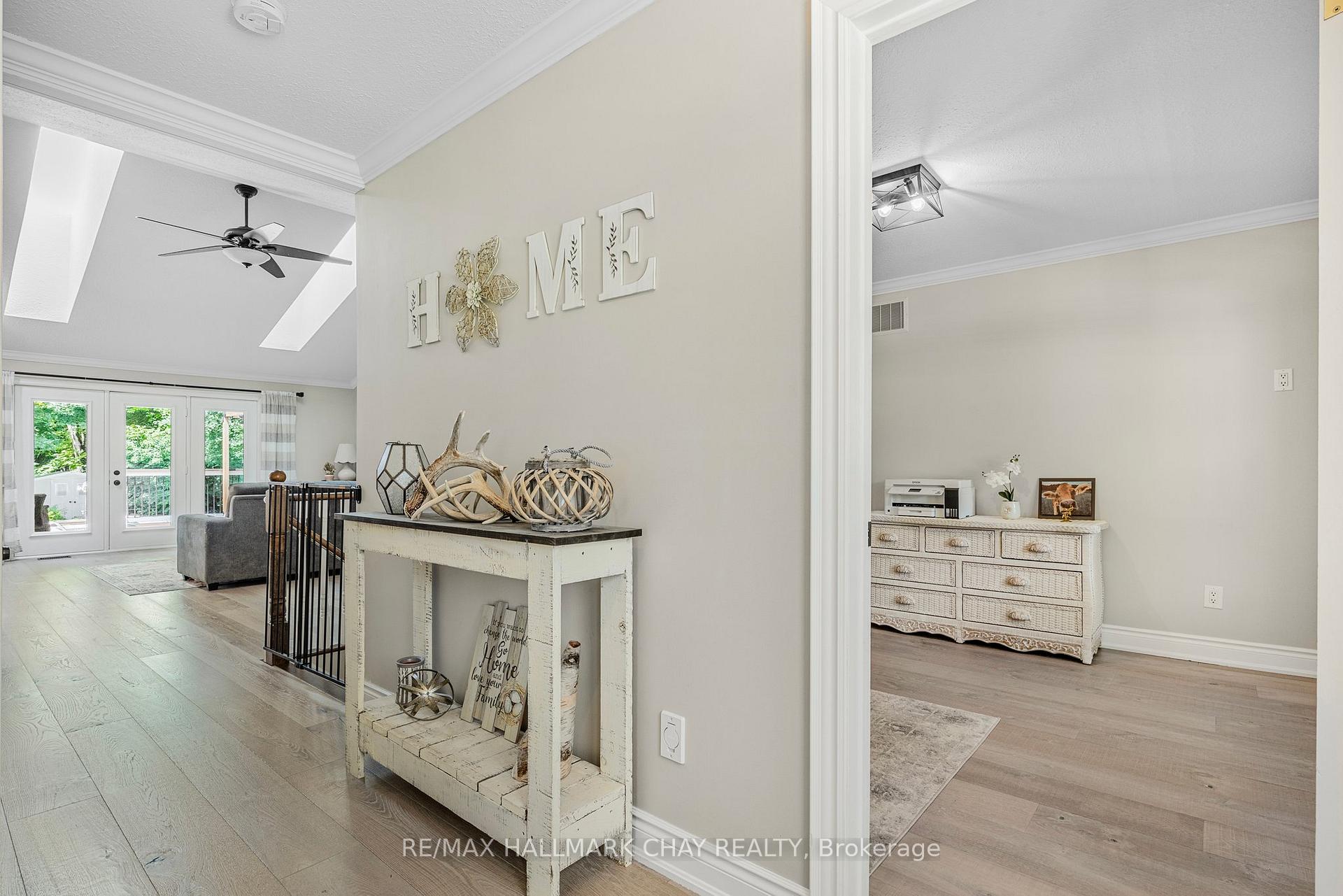 Photo 12 of 1256 Rainbow Valley Road W, Springwater, Rural Springwater — HOMEH