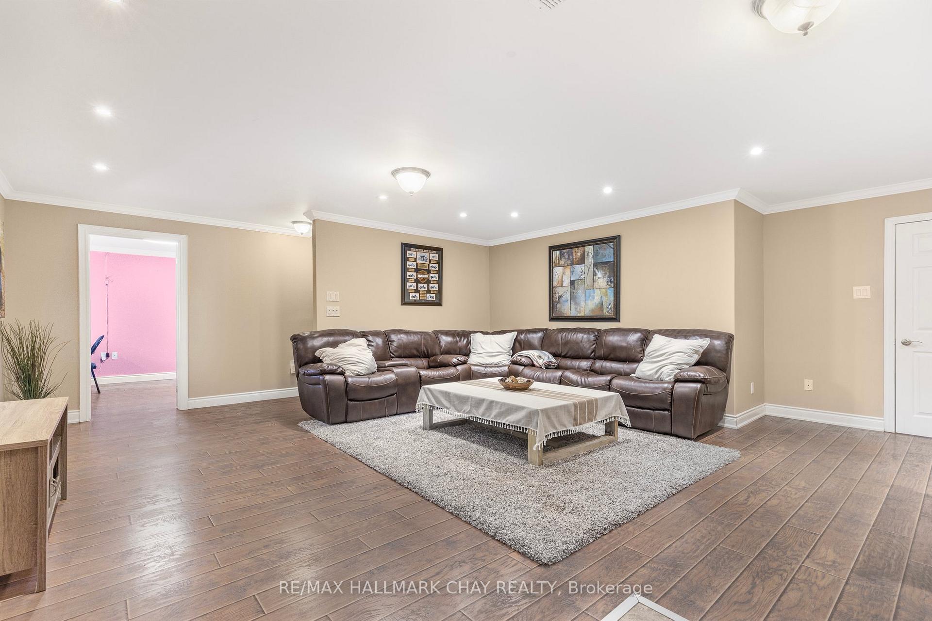 Photo 26 of 1256 Rainbow Valley Road W, Springwater, Rural Springwater — HOMEH