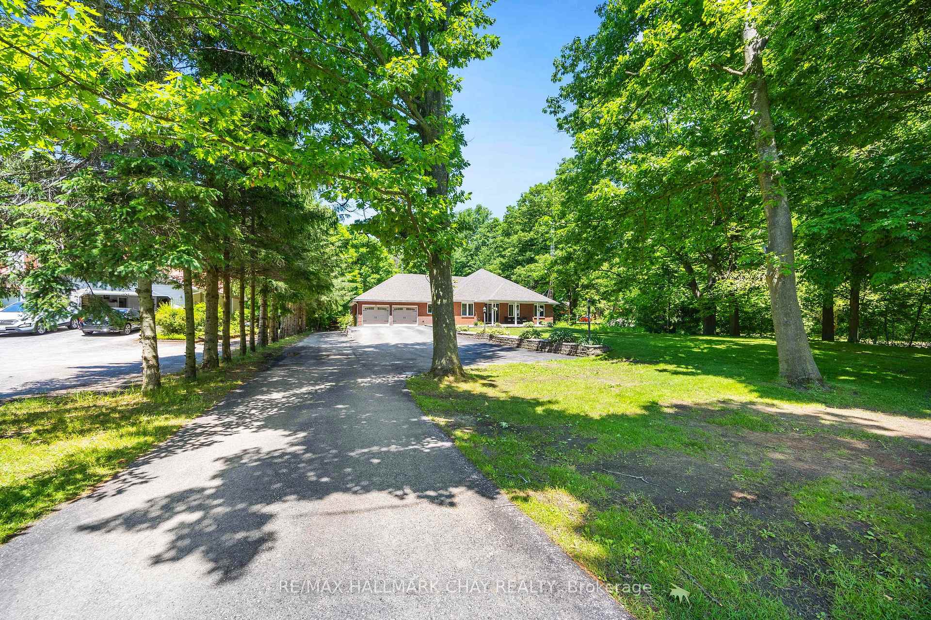Photo 44 of 1256 Rainbow Valley Road W, Springwater, Rural Springwater — HOMEH