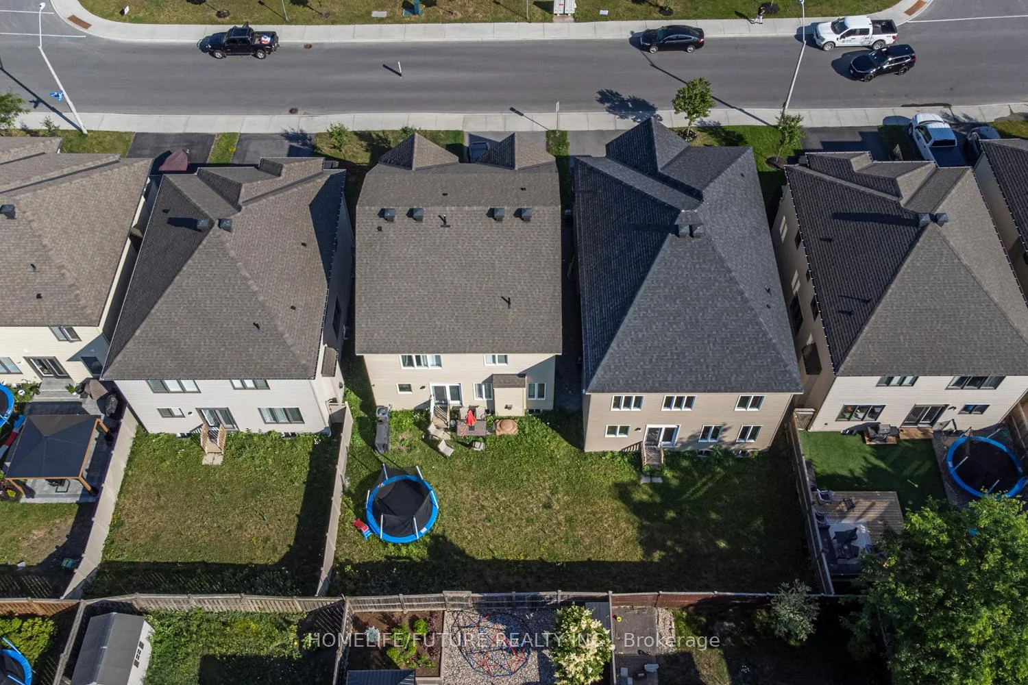 Photo 9 of 623 Parade Drive, Ottawa, Stittsville (South) — HOMEH