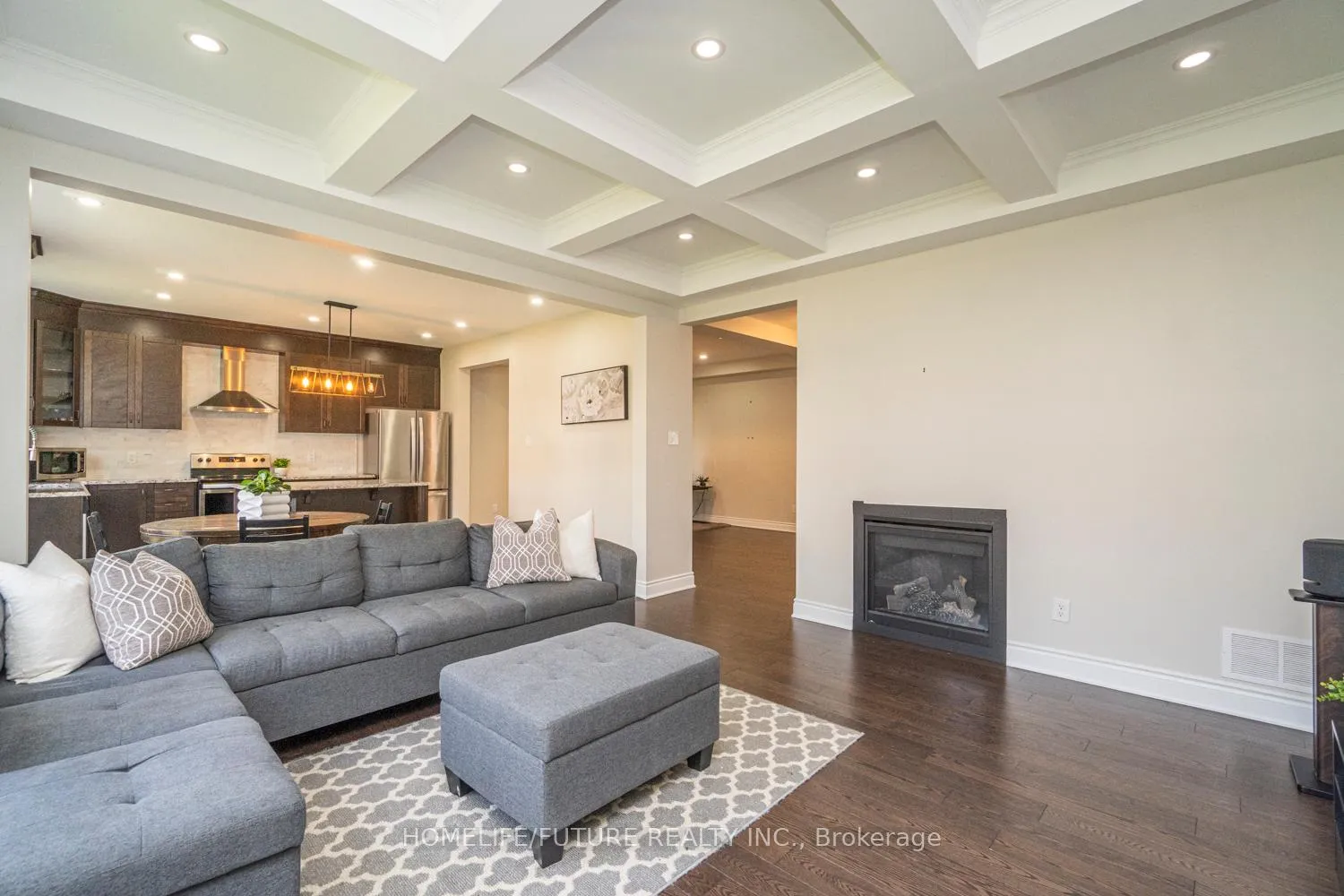 Photo 12 of 623 Parade Drive, Ottawa, Stittsville (South) — HOMEH