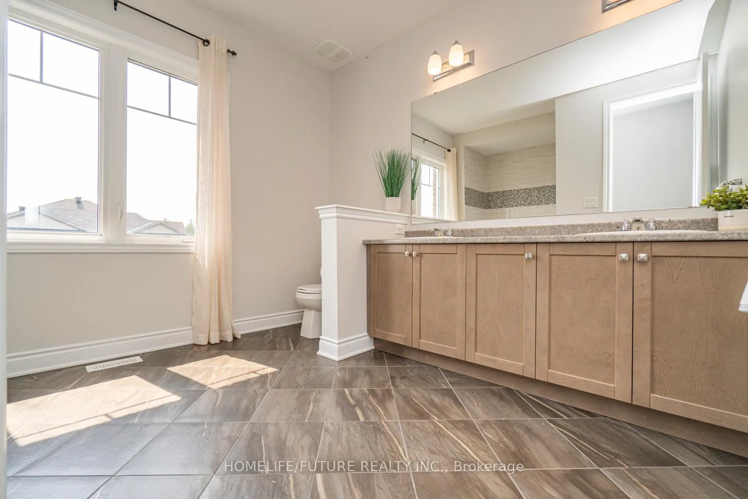 Photo 23 of 623 Parade Drive, Ottawa, Stittsville (South) — HOMEH