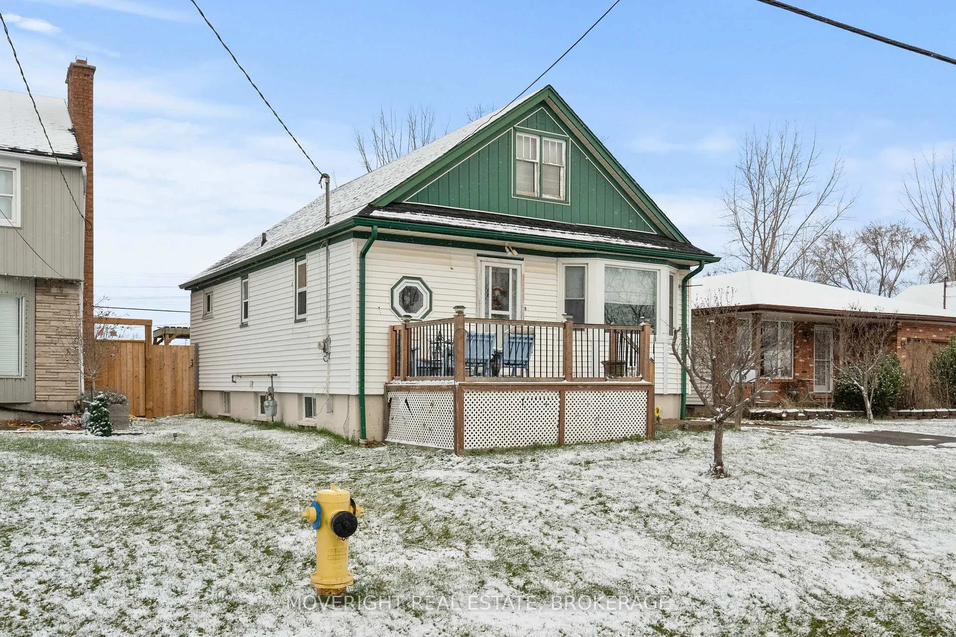 Photo 3 of 45 Bloomfield Avenue, St. Catharines, Secord Woods — HOMEH