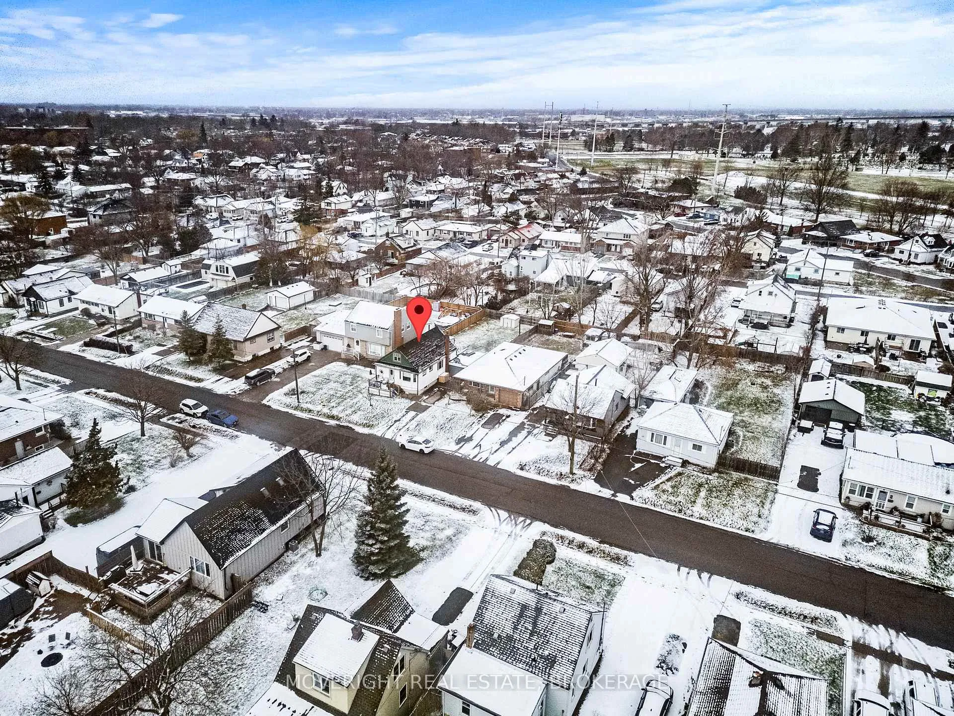 Photo 11 of 45 Bloomfield Avenue, St. Catharines, Secord Woods — HOMEH