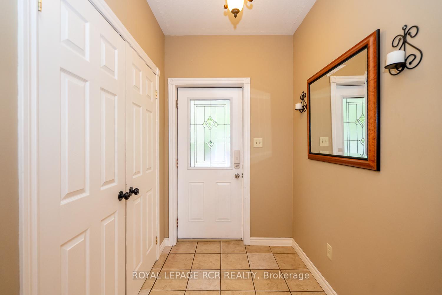 Photo 6 of 226473 Southgate 22 Road, Southgate — HOMEH
