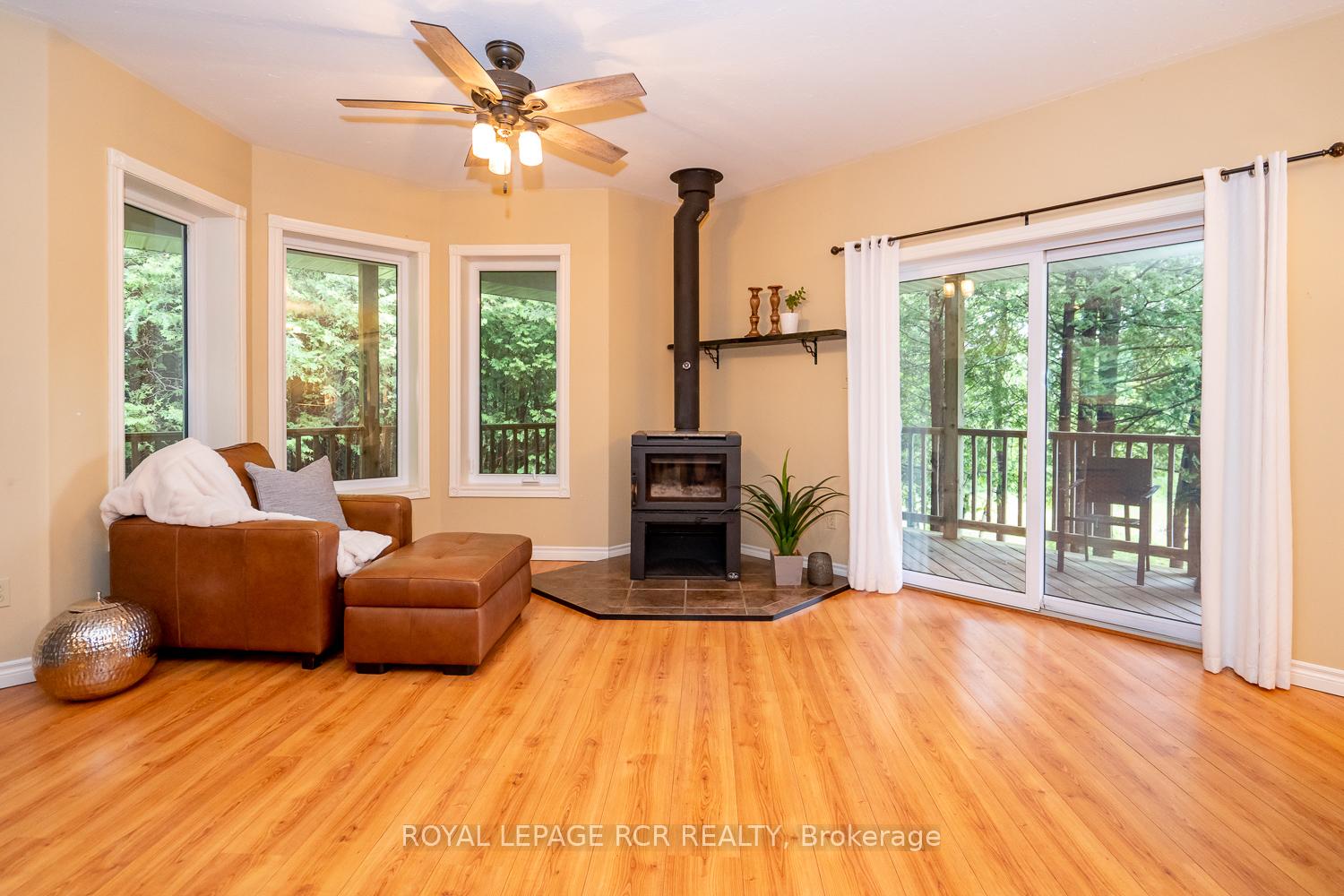 Photo 8 of 226473 Southgate 22 Road, Southgate — HOMEH