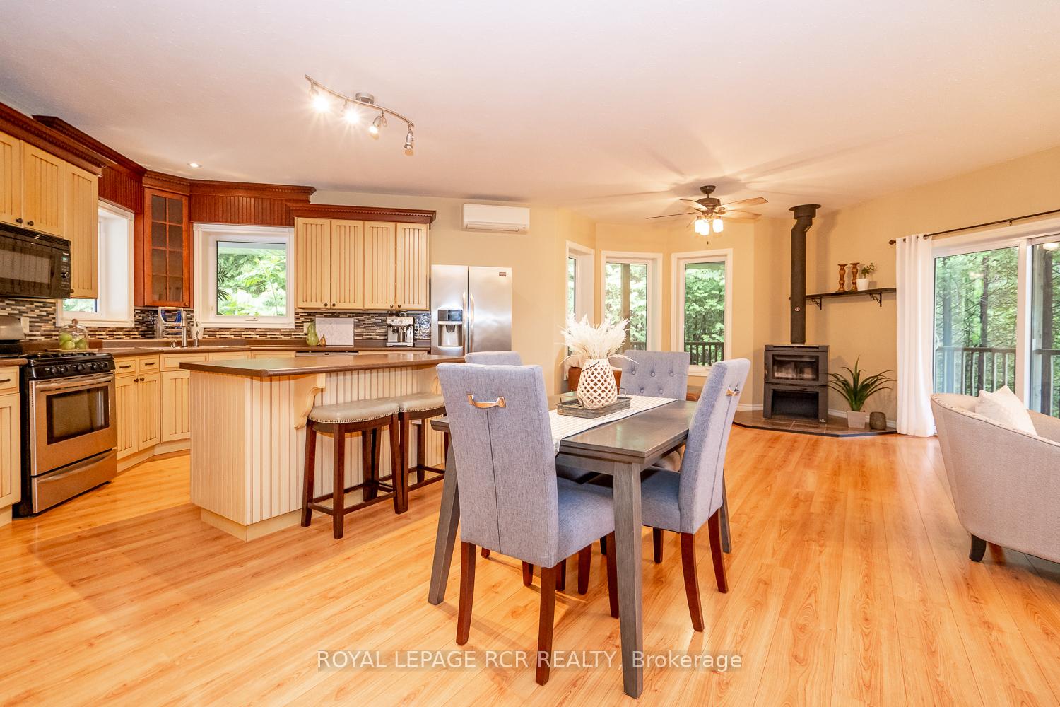 Photo 11 of 226473 Southgate 22 Road, Southgate — HOMEH