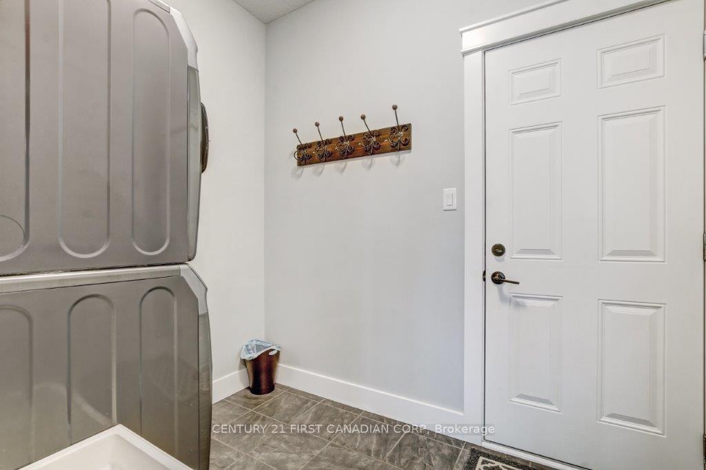 Photo 17 of 19 St.Andrews Drive, St. Thomas — HOMEH