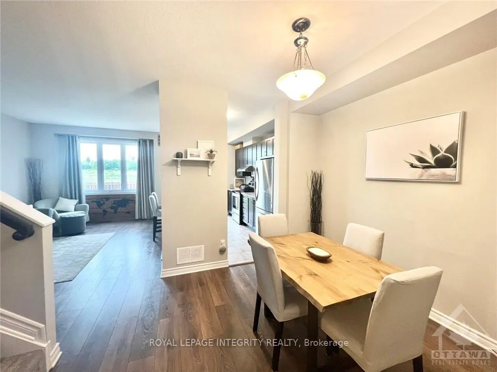 Photo 9 of 213 Bandelier Way, Ottawa, Stittsville (North) — HOMEH