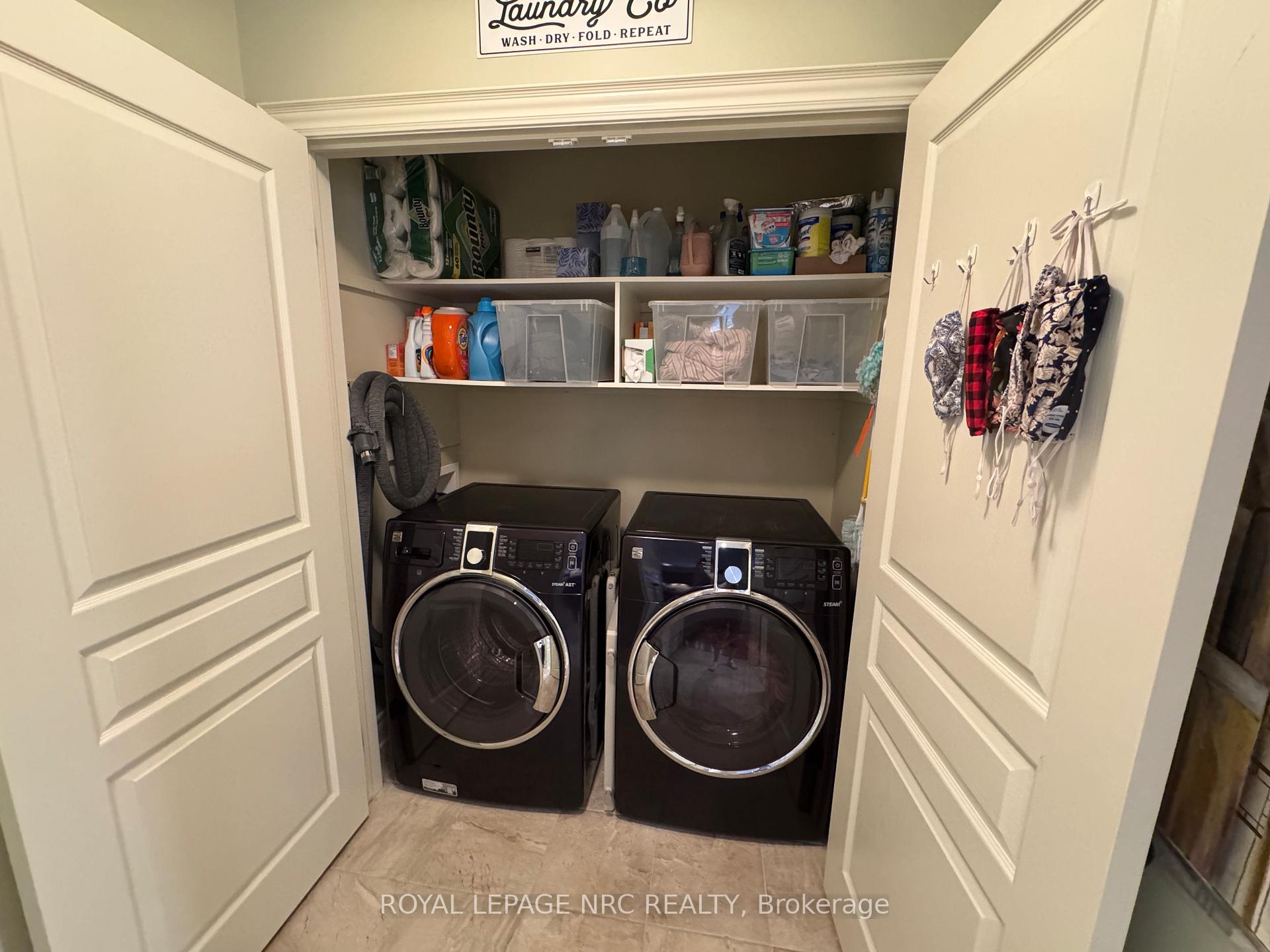 Photo 21 of 70 Parkside Drive, St. Catharines, Port Weller — HOMEH