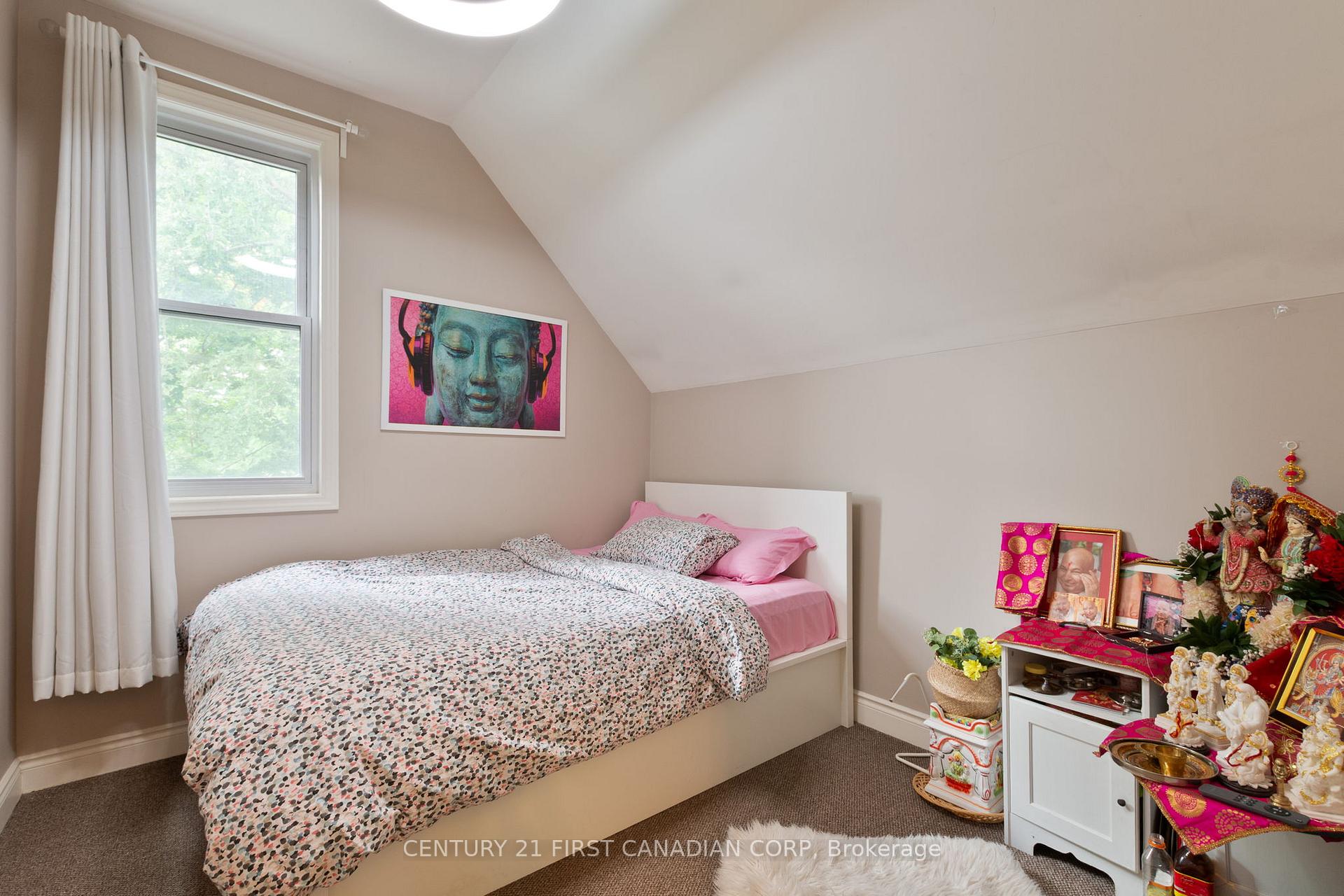 Photo 16 of 41 South Edgeware Road, St. Thomas — HOMEH