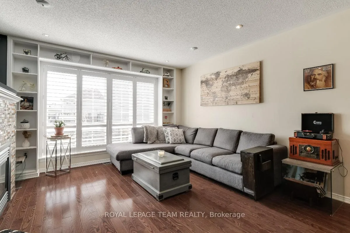 Photo 5 of 404 Heathrow Private, Ottawa, Stittsville (South) — HOMEH