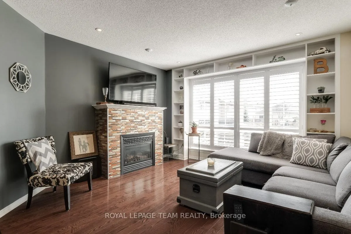 Photo 6 of 404 Heathrow Private, Ottawa, Stittsville (South) — HOMEH