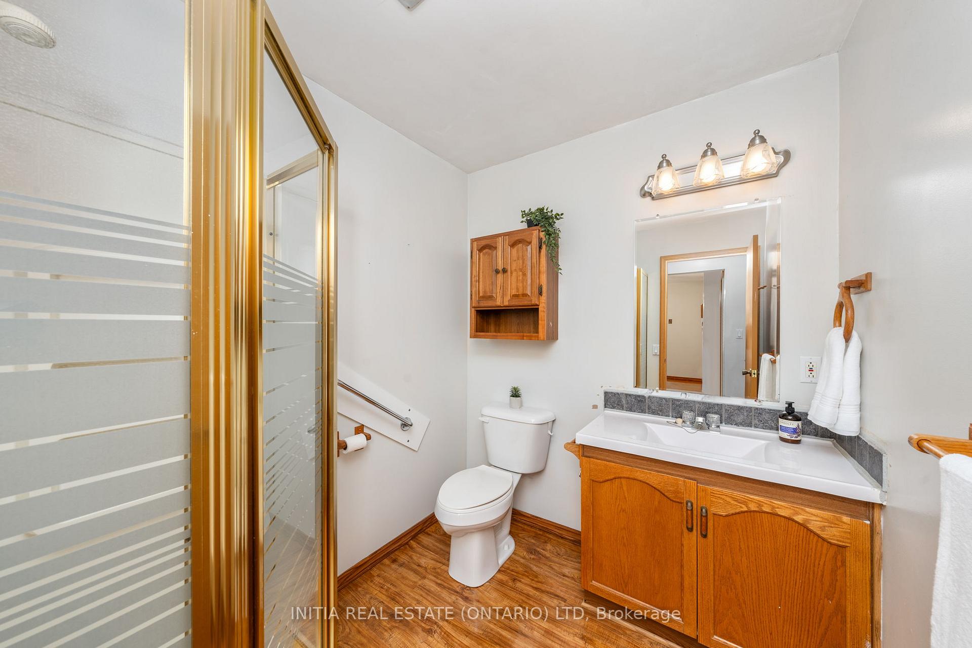 Photo 21 of 330 Willow Crescent, St. Clair — HOMEH