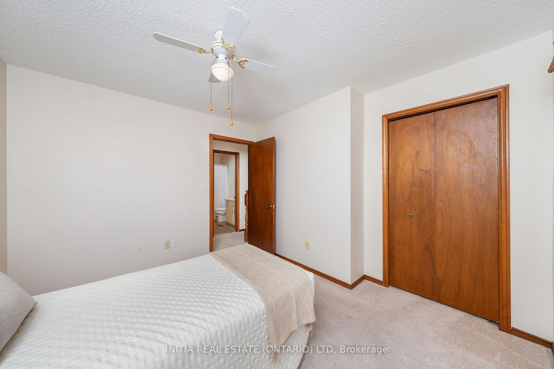 Photo 25 of 330 Willow Crescent, St. Clair — HOMEH