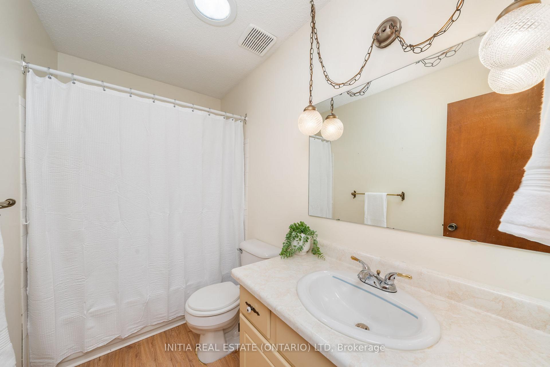 Photo 26 of 330 Willow Crescent, St. Clair — HOMEH