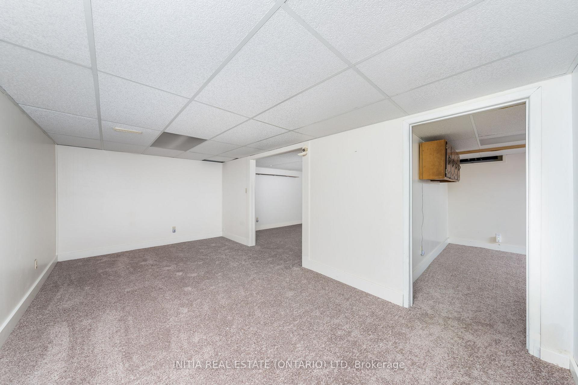 Photo 32 of 330 Willow Crescent, St. Clair — HOMEH