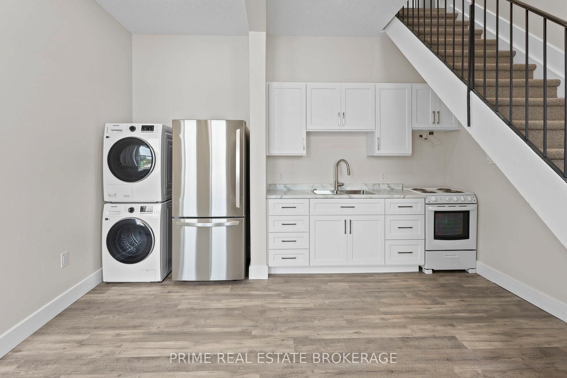 Photo 37 of Unit 5, 539 Talbot Street, St. Thomas — HOMEH
