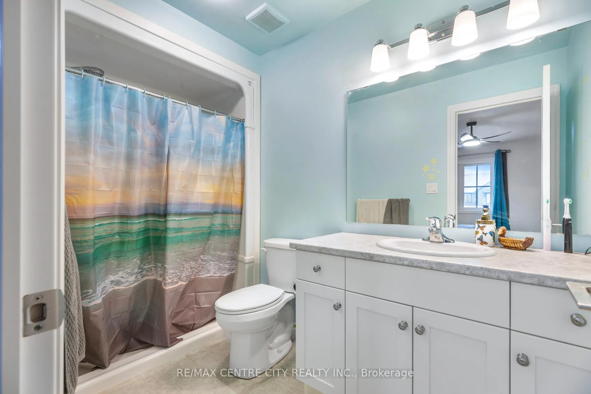 Photo 17 of 45 Charter Creek Court, St. Thomas — HOMEH