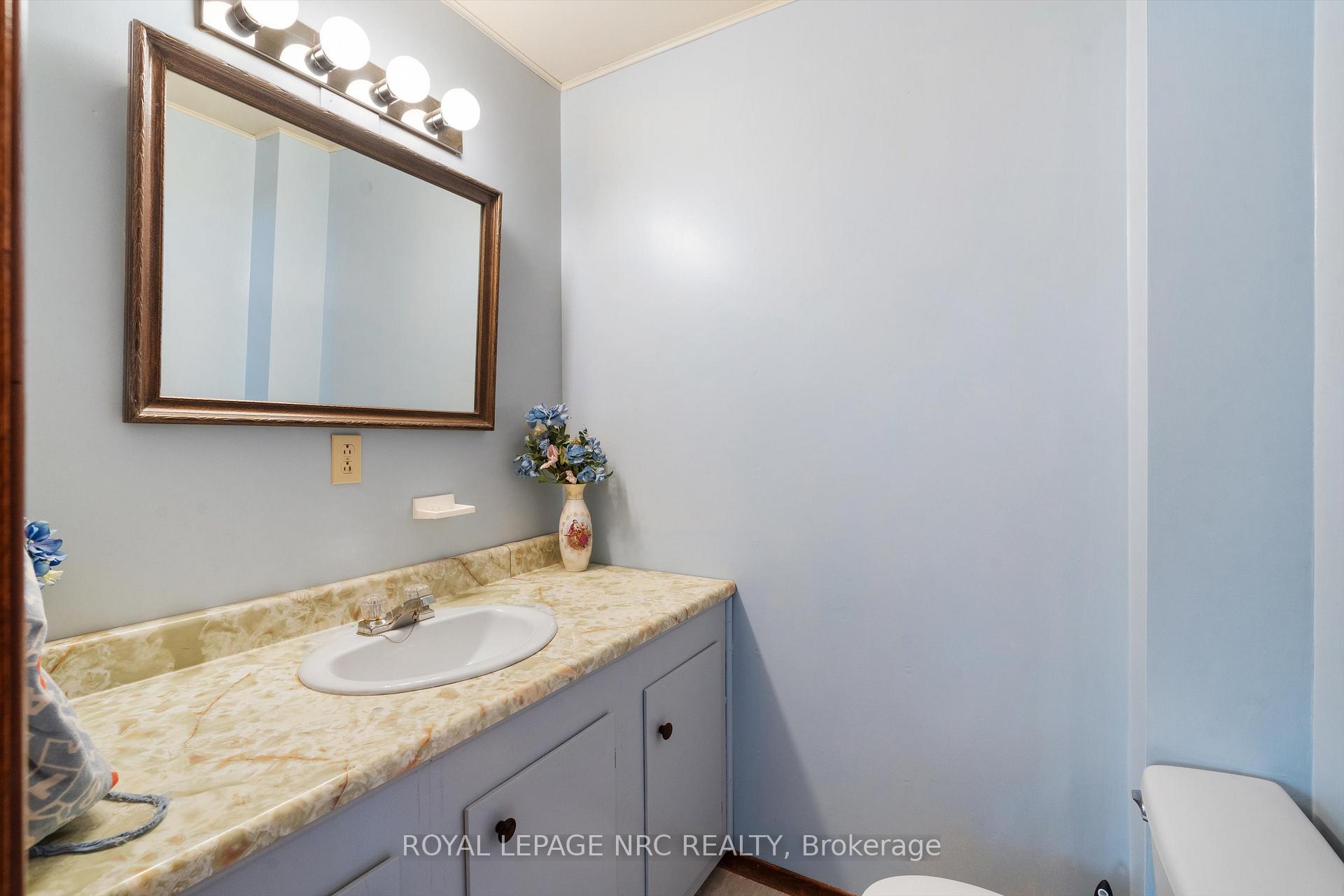 Photo 17 of 154 Dalhousie Avenue, St. Catharines, Port Dalhousie — HOMEH
