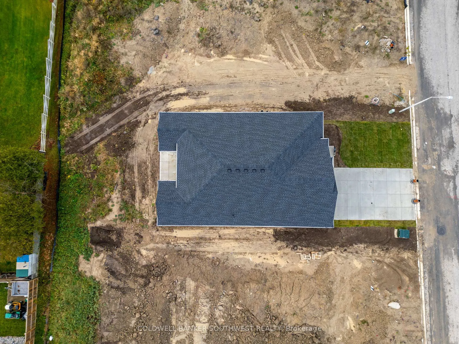 Photo 7 of 103 Sutherland Drive, St. Clair — HOMEH