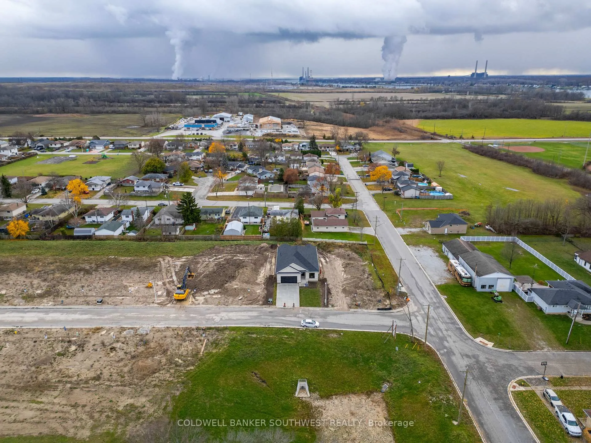 Photo 8 of 103 Sutherland Drive, St. Clair — HOMEH