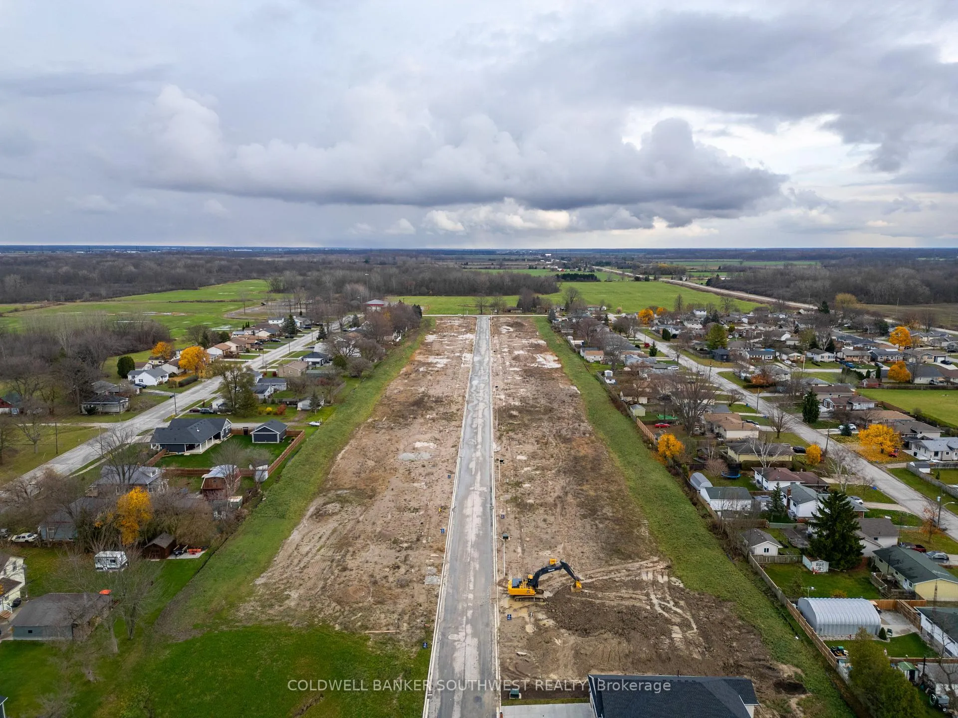 Photo 9 of 103 Sutherland Drive, St. Clair — HOMEH