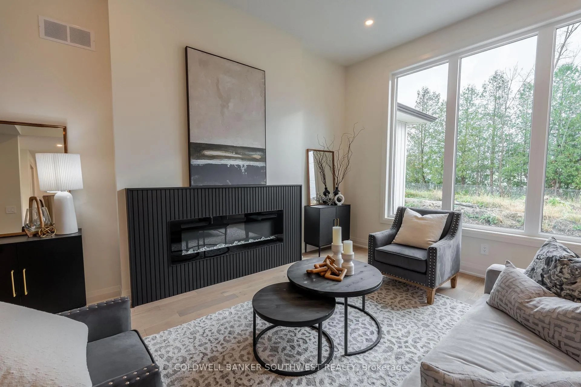 Photo 17 of 103 Sutherland Drive, St. Clair — HOMEH