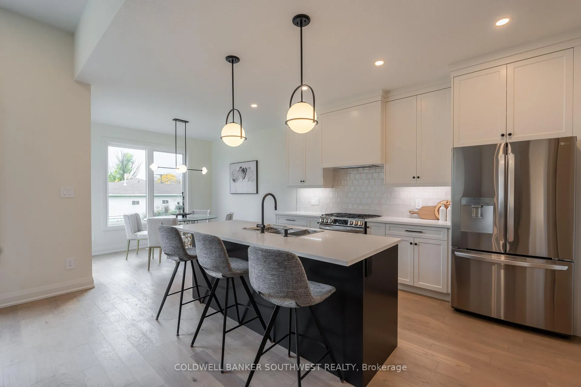 Photo 19 of 103 Sutherland Drive, St. Clair — HOMEH
