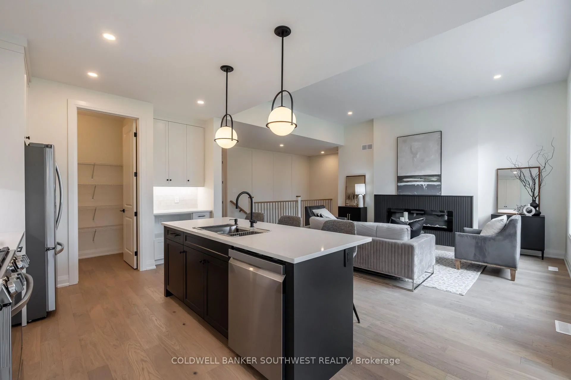 Photo 22 of 103 Sutherland Drive, St. Clair — HOMEH
