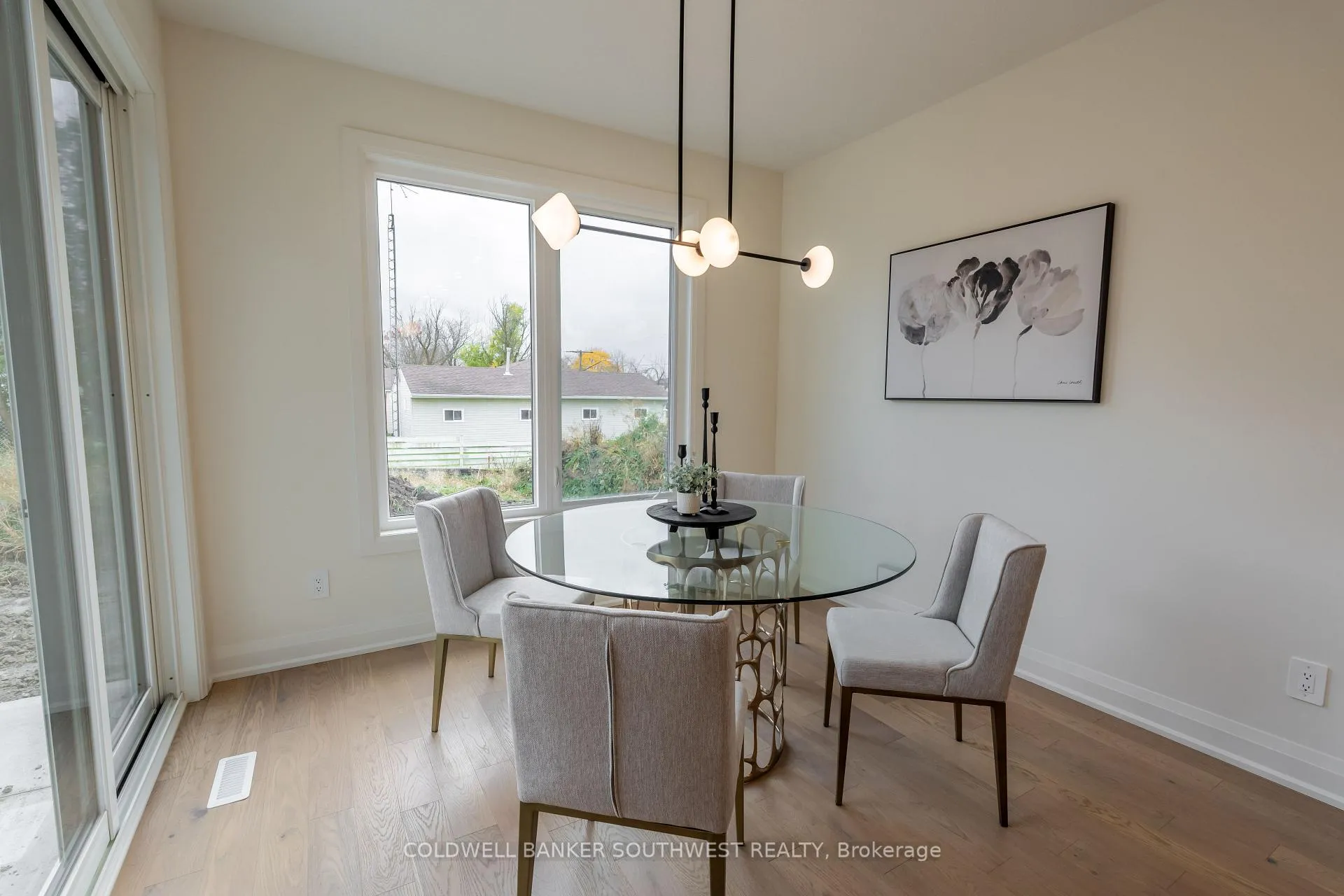 Photo 25 of 103 Sutherland Drive, St. Clair — HOMEH
