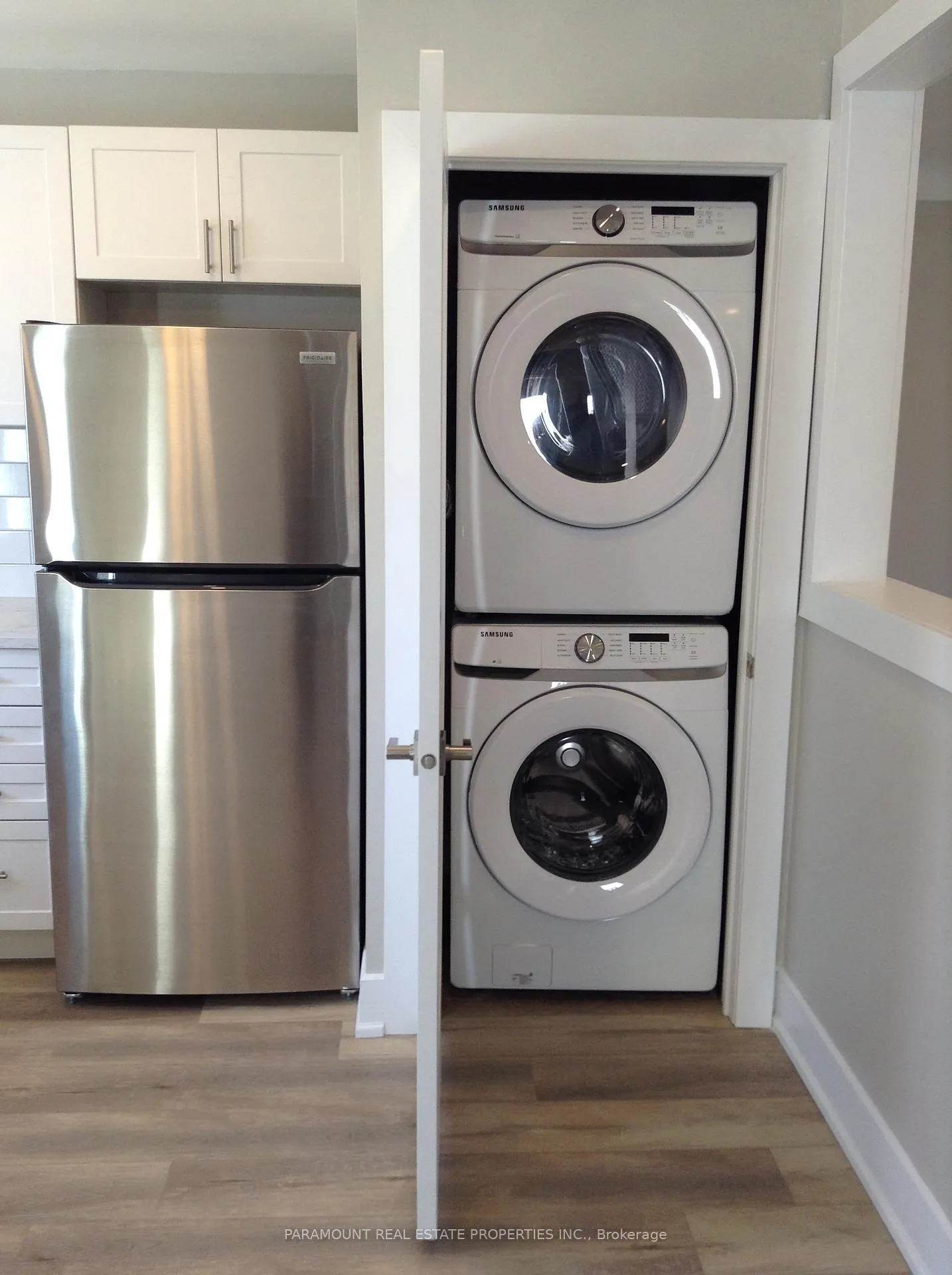 Photo 13 of Unit Upper Level Apartment, 528 Geneva Street, St. Catharines, Vine/Linwell — HOMEH
