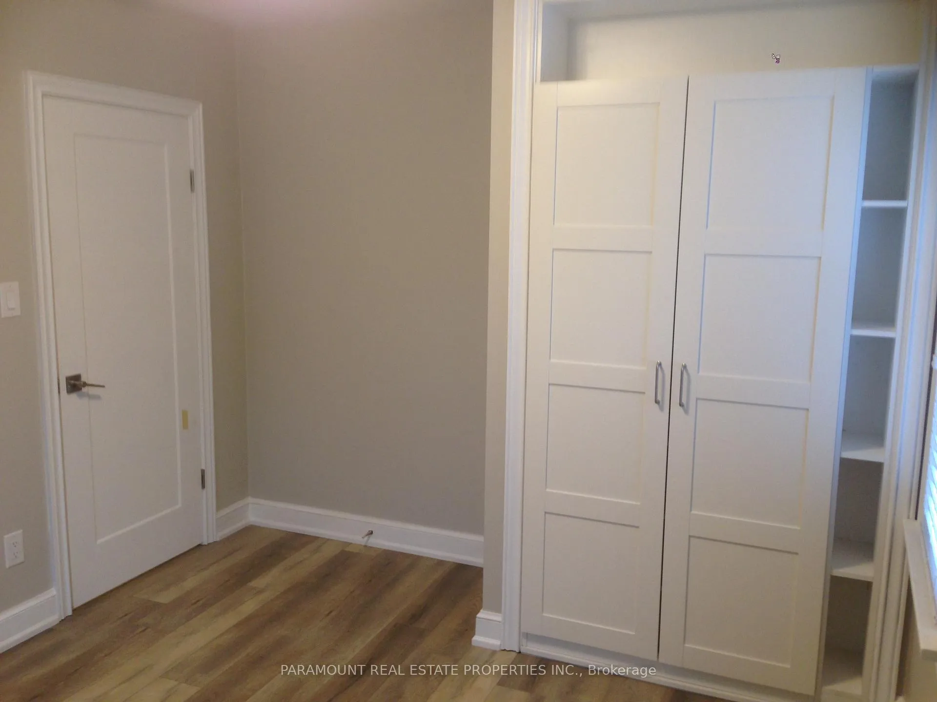 Photo 24 of Unit Upper Level Apartment, 528 Geneva Street, St. Catharines, Vine/Linwell — HOMEH