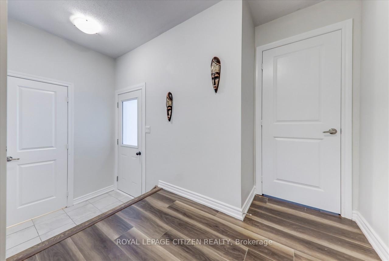 Photo 15 of 304 Van Dusen Avenue, Southgate — HOMEH