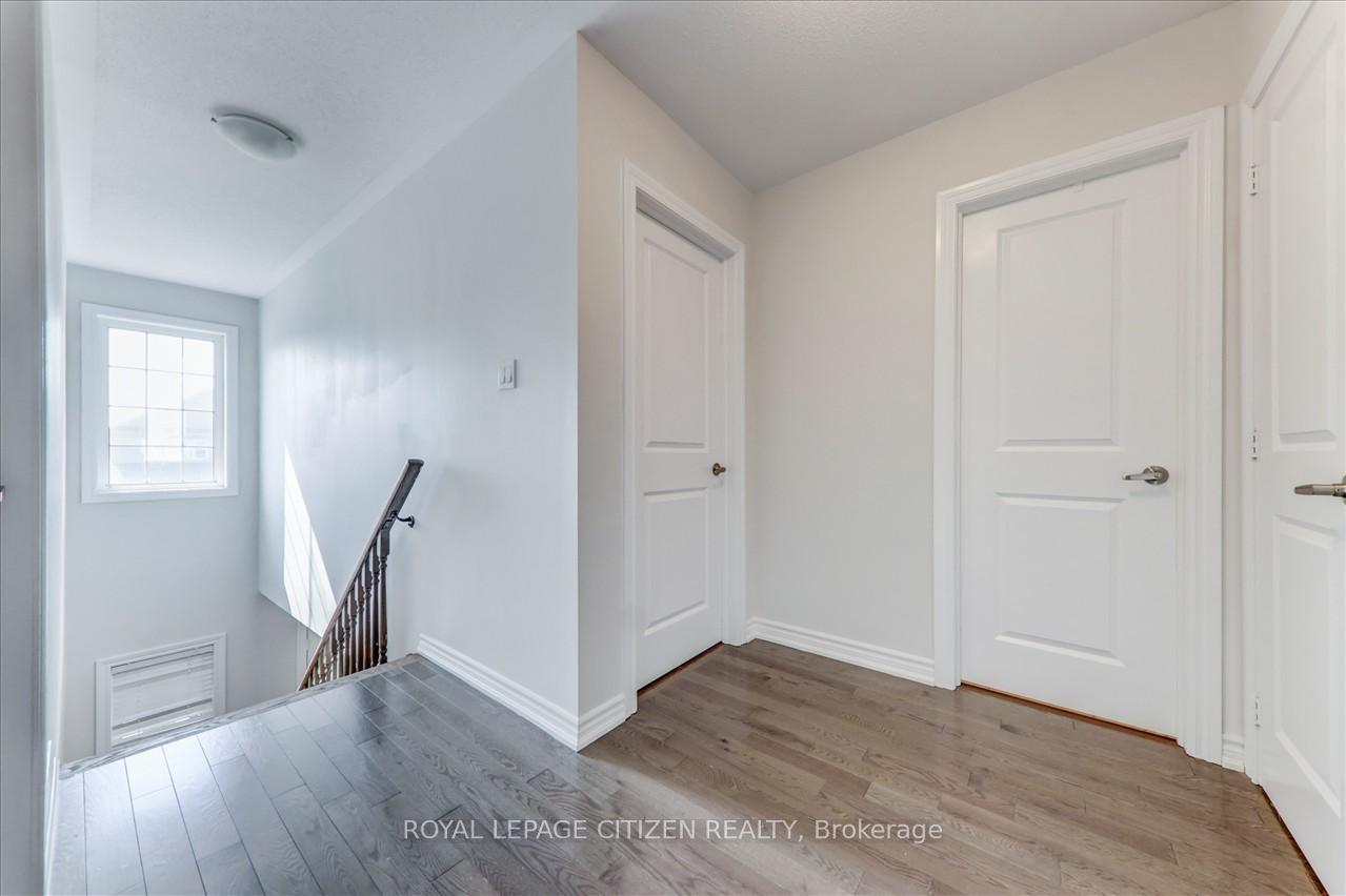 Photo 18 of 304 Van Dusen Avenue, Southgate — HOMEH