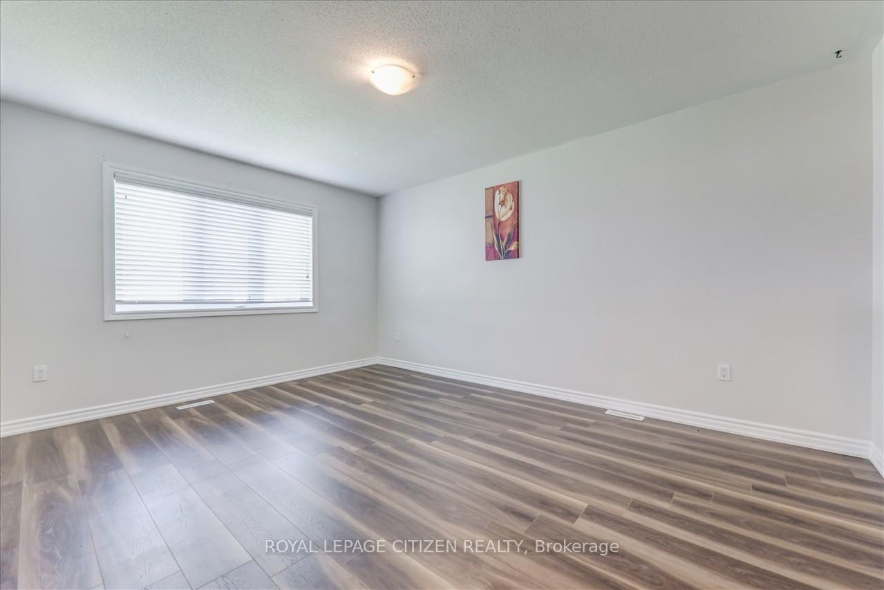 Photo 19 of 304 Van Dusen Avenue, Southgate — HOMEH