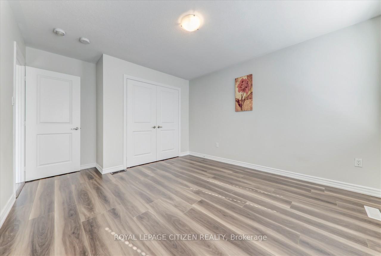 Photo 24 of 304 Van Dusen Avenue, Southgate — HOMEH